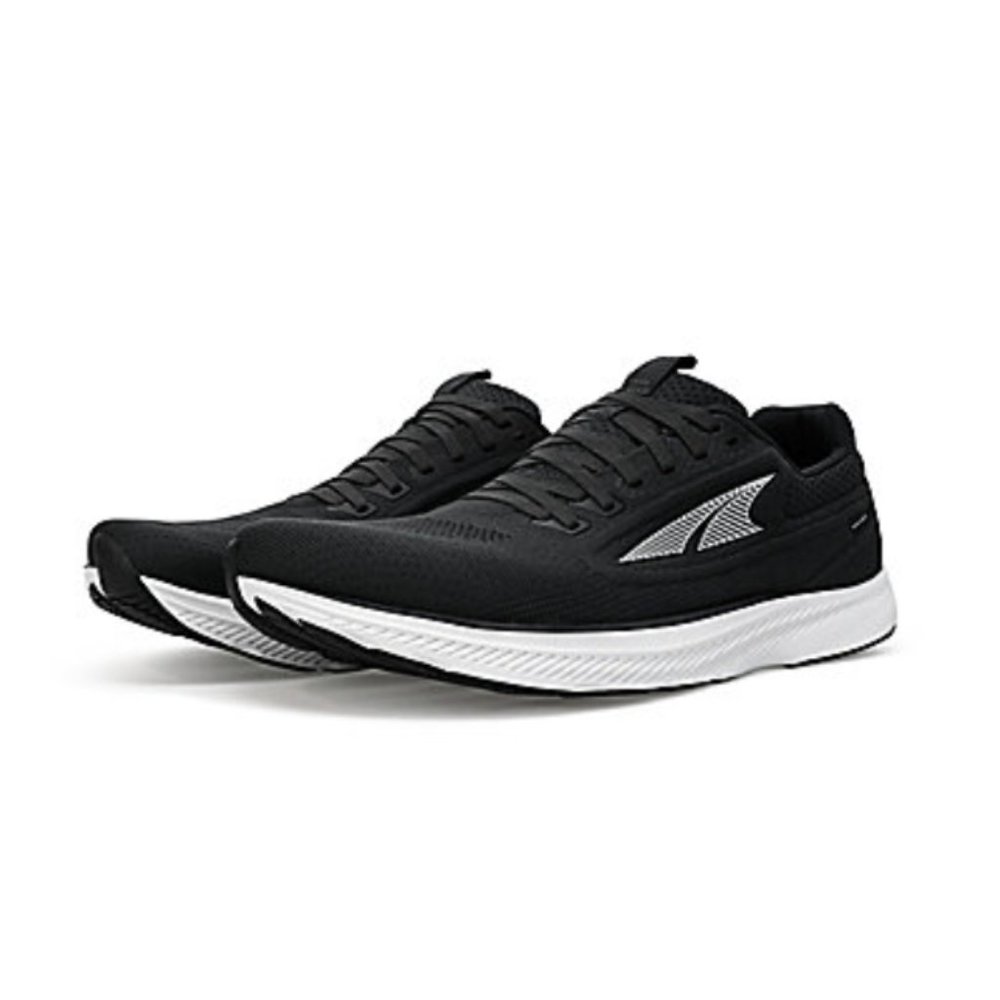 Altra Women's Escalante 3 Running Shoes in size 7.5 in Black / White NWOT